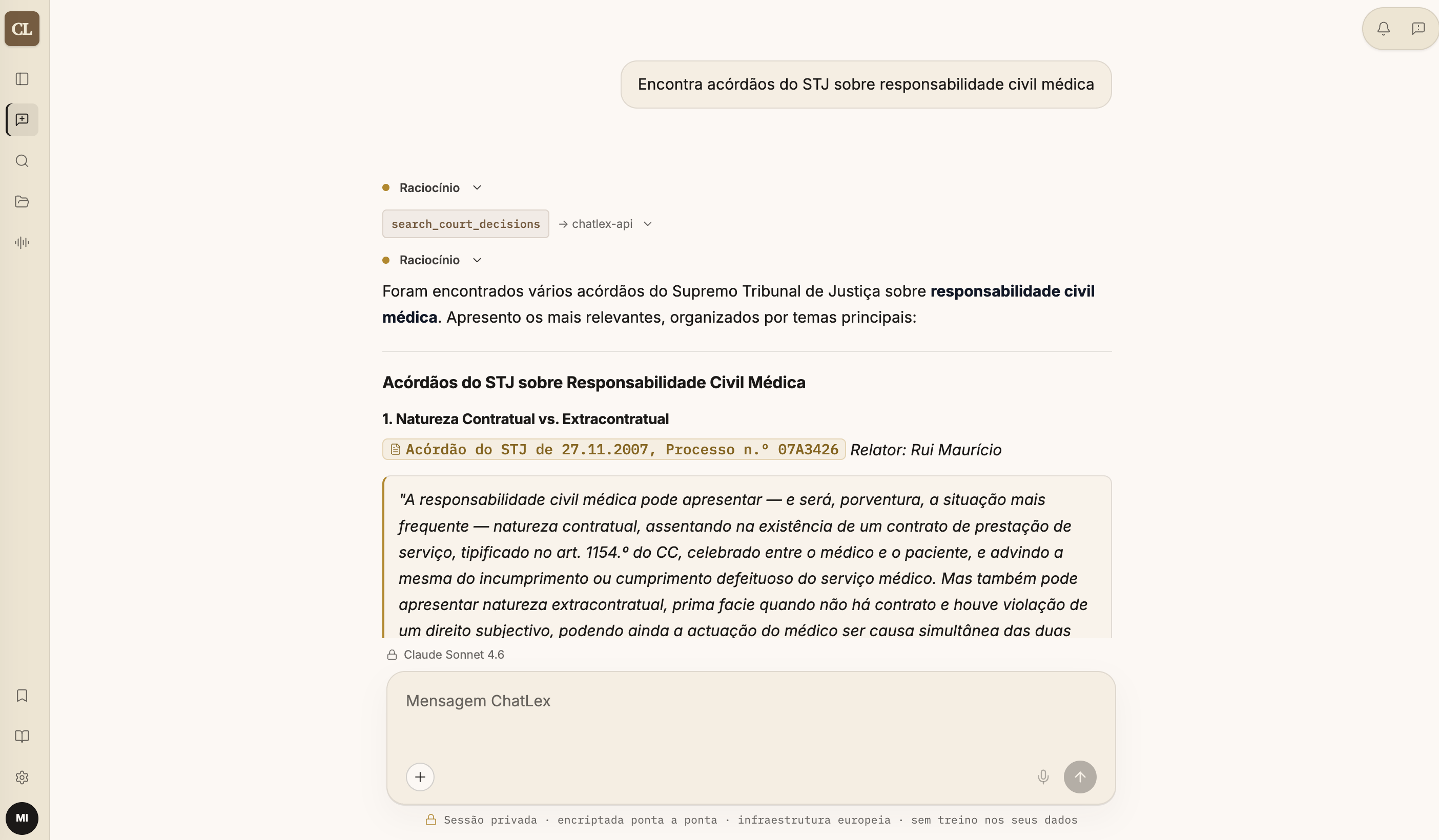 Resposta do ChatLex com acórdãos do STJ sobre responsabilidade civil médica, com citação e excerto